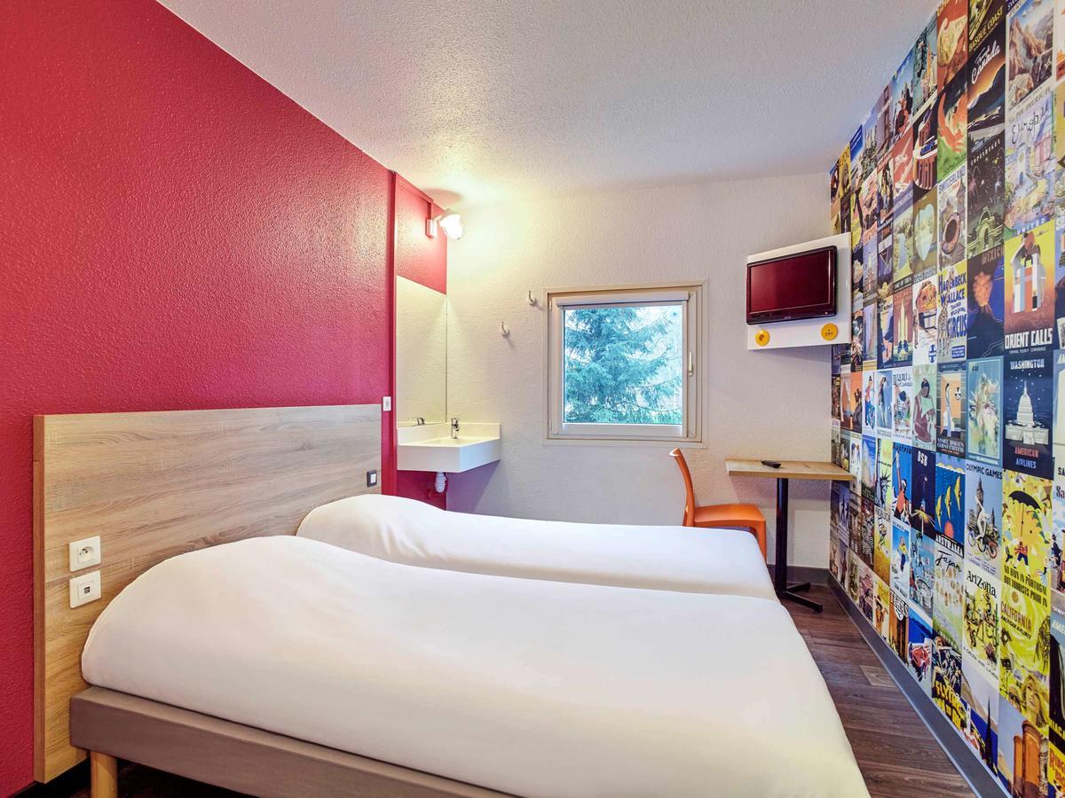 Hotelf1 Chartres Hotel *